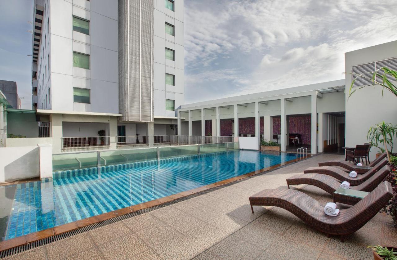 Sparks Life Jakarta, Artotel Curated Exterior photo