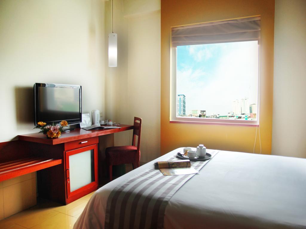 Sparks Life Jakarta, Artotel Curated Exterior photo